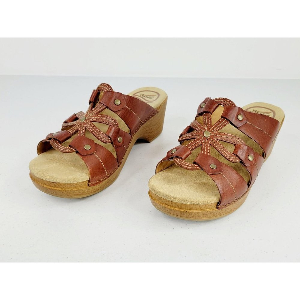 Dansko Women’s Brown Leather Platform Sandals